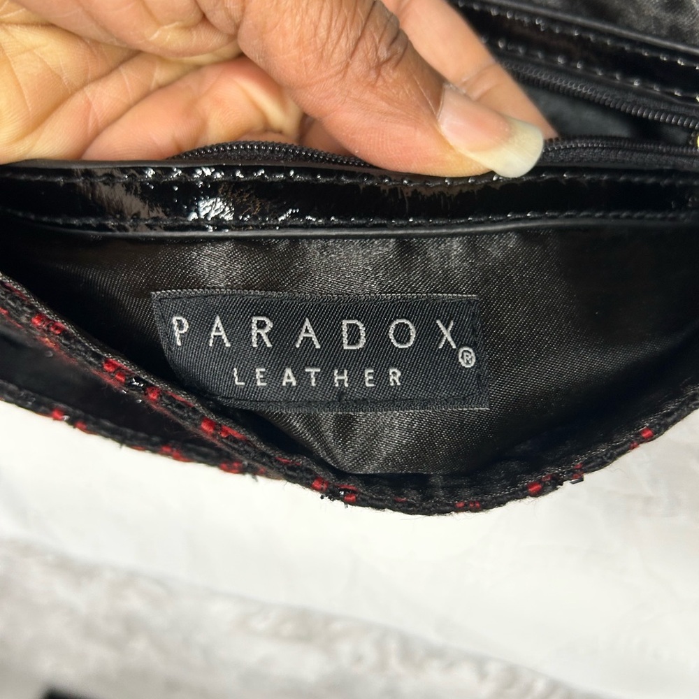 PARADOX LEATHER red and black Chic Tweed/Leather Shoulder Bag with chain strap - Picture 13 of 13